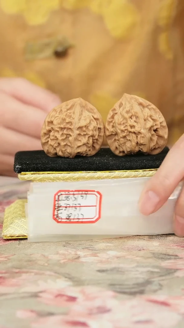 把件文玩核桃马蹄微修