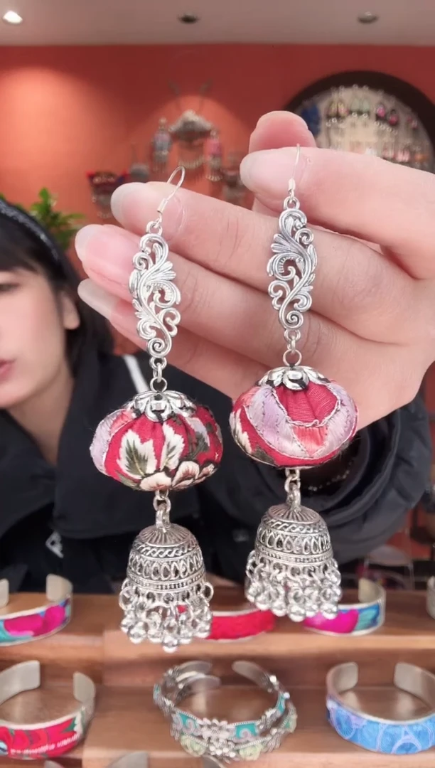 织绣非遗手工刺绣苗绣61