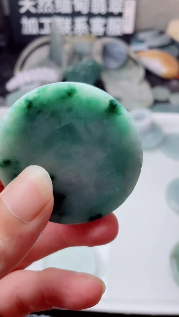 翡翠未镶嵌颈饰203......