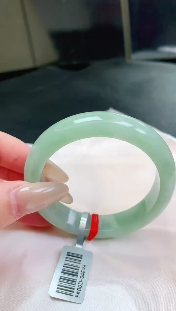 未镶嵌手镯翡翠缅甸天然A货翡翠手镯