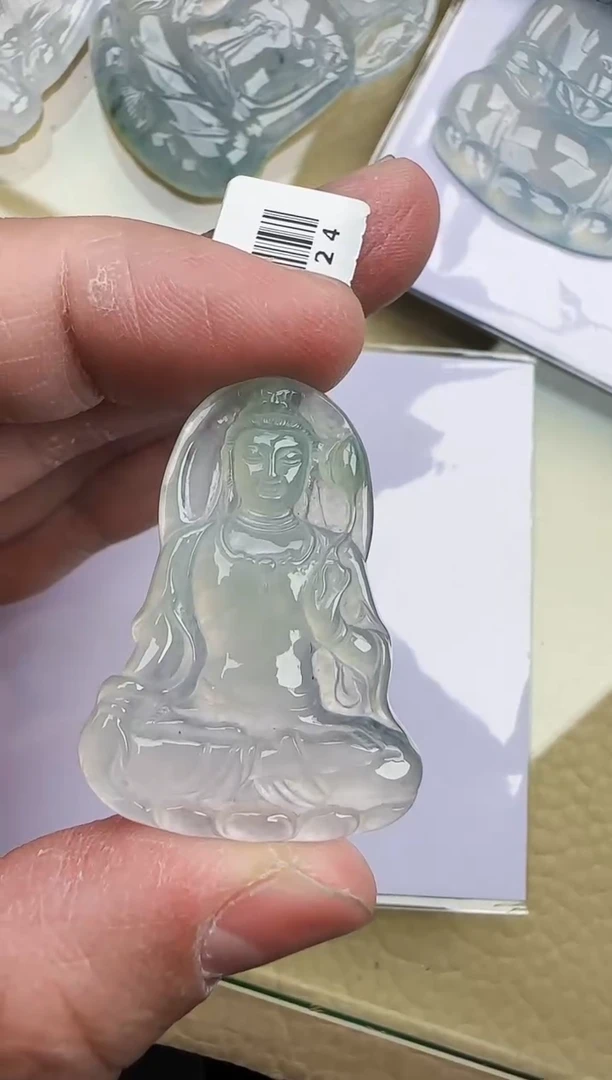 颈饰未镶嵌翡翠缅甸翡翠a货