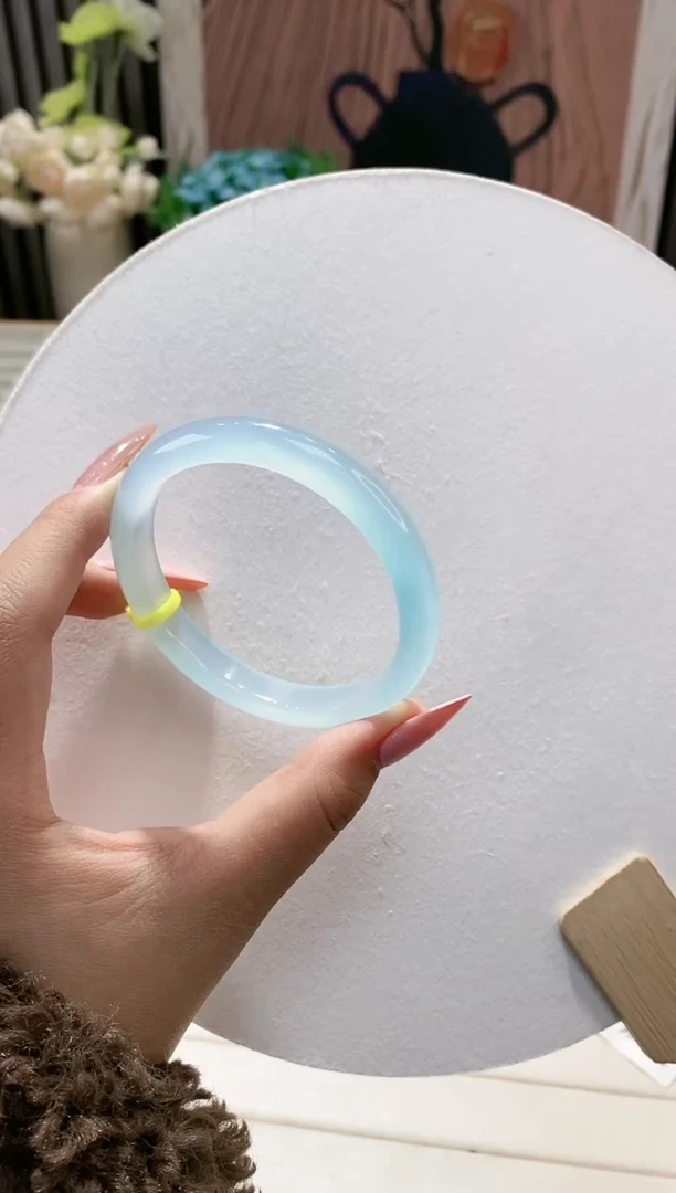 手镯玛瑙/玉髓未镶嵌60-56.9