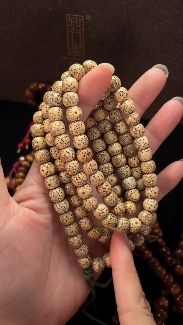 星月菩提吊坠精工级陈籽8*7桶珠长串