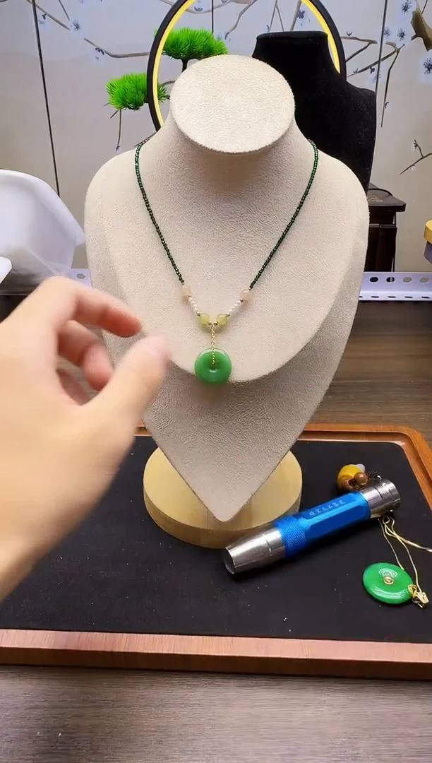 和田玉14K金镶嵌颈饰X162