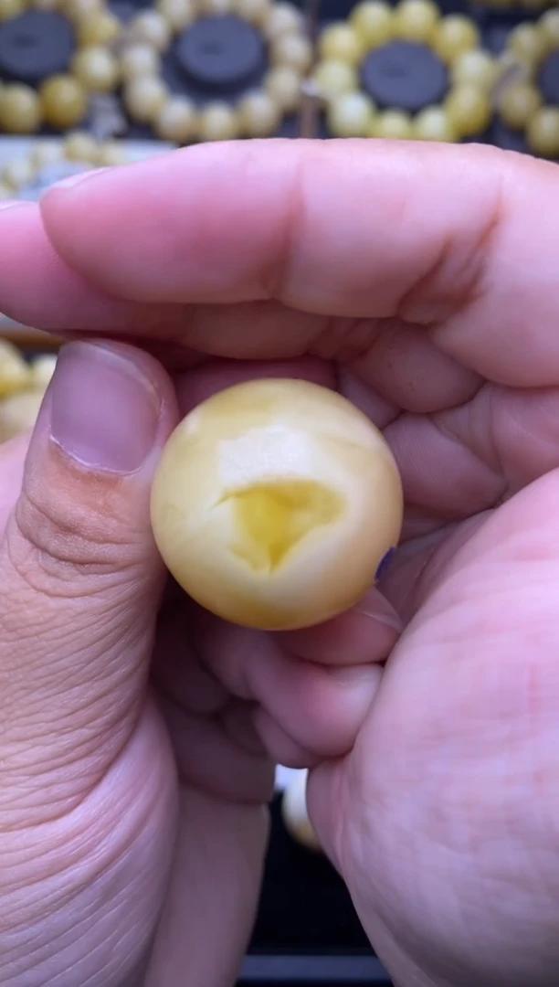 裸石琥珀未镶嵌 大小姐珠宝严选106