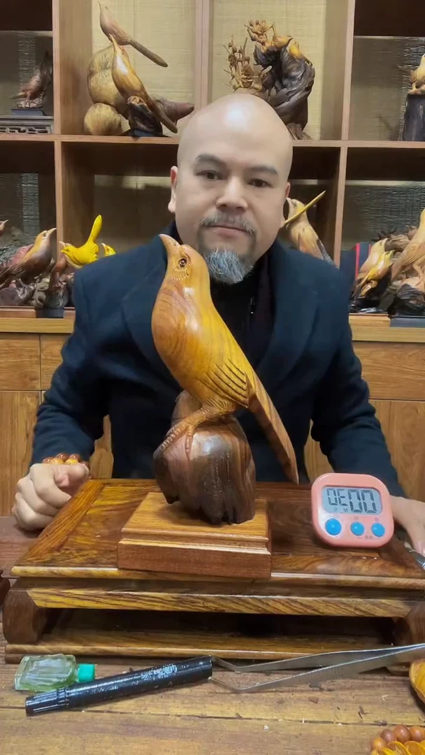 松木蓝****> 定向 蓝天<七五二二三>