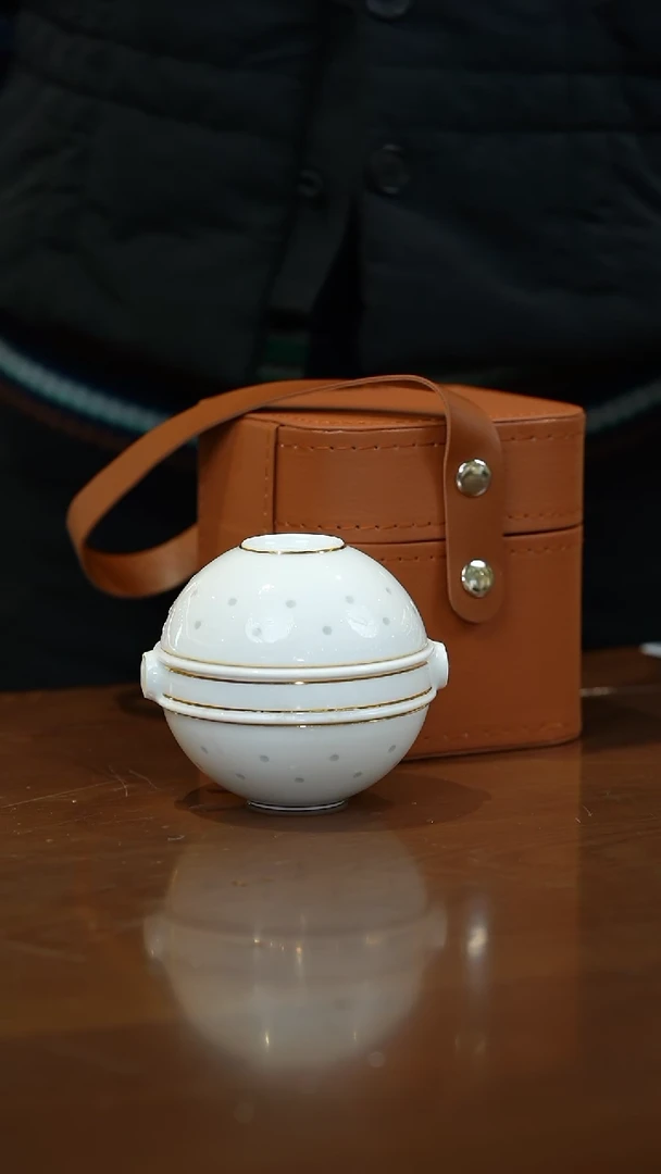 【闪购商品】富玉玲珑瓷——手抓壶套组