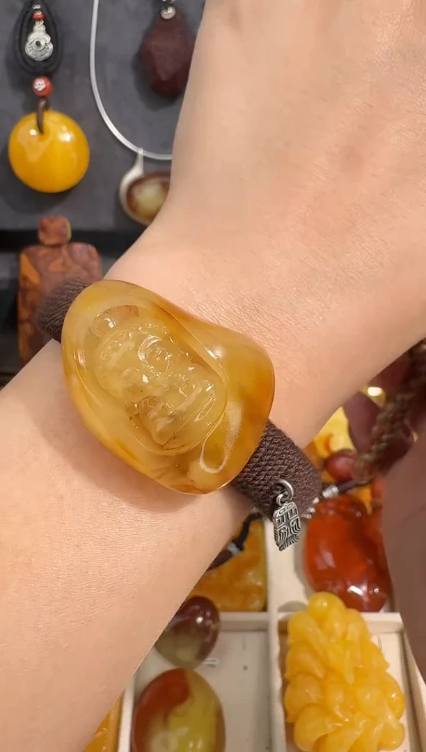 裸石琥珀未镶嵌琥珀
