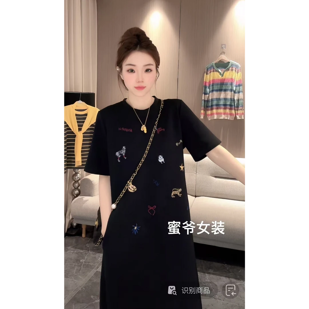 【蜜爷家】设计师款刺绣小狗早春连衣裙 3791#