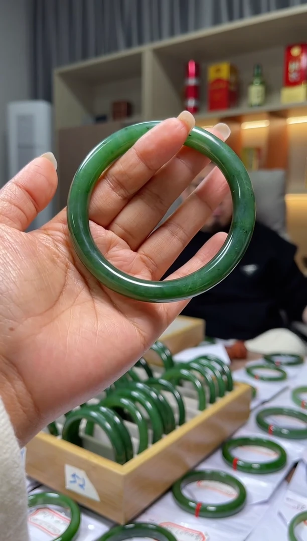 颈饰未镶嵌和田玉禧*福利手镯09