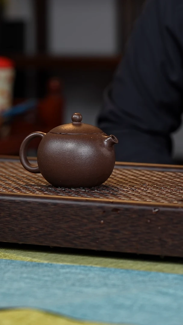 【闪购商品】紫砂茶壶西施140毫升