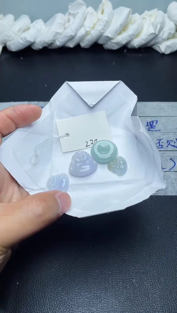 未镶嵌手镯翡翠230