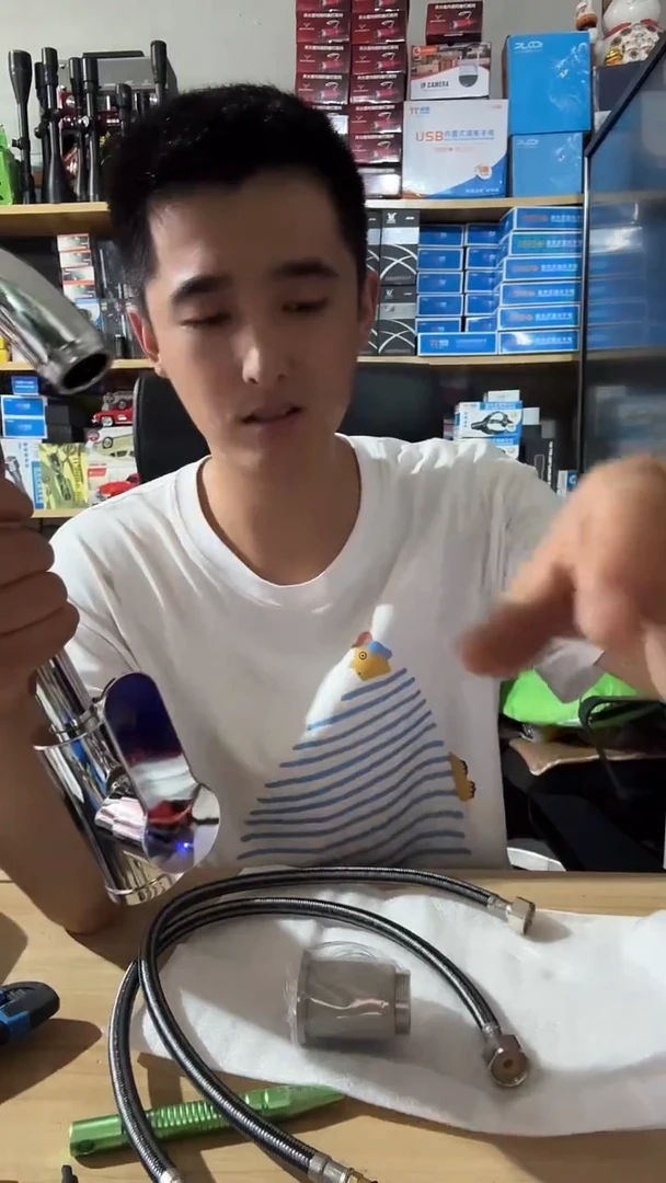 不锈钢水龙头冷热水管全套