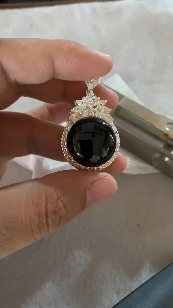 未镶嵌定制翡翠流*、天然缅甸翡翠A货