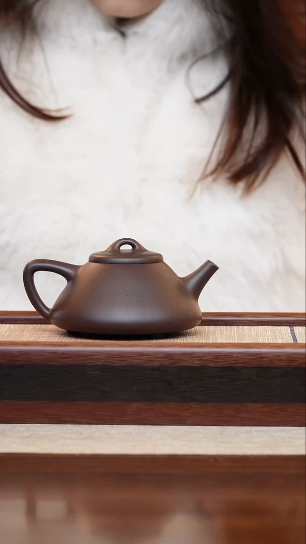 老紫泥子冶石瓢240cc宜兴手工紫砂壶