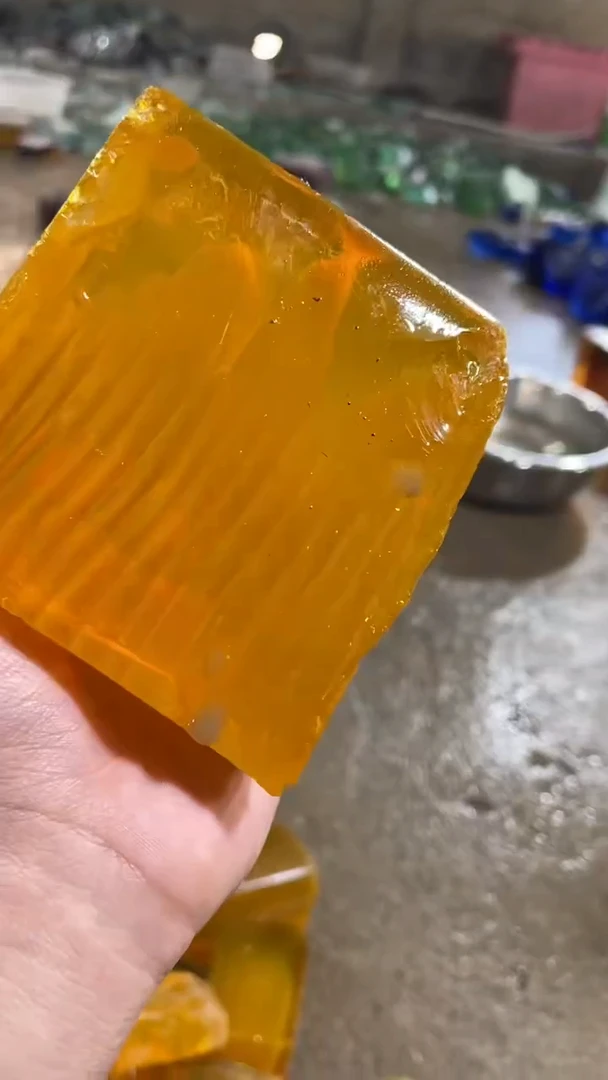 新疆五彩石原石摆件