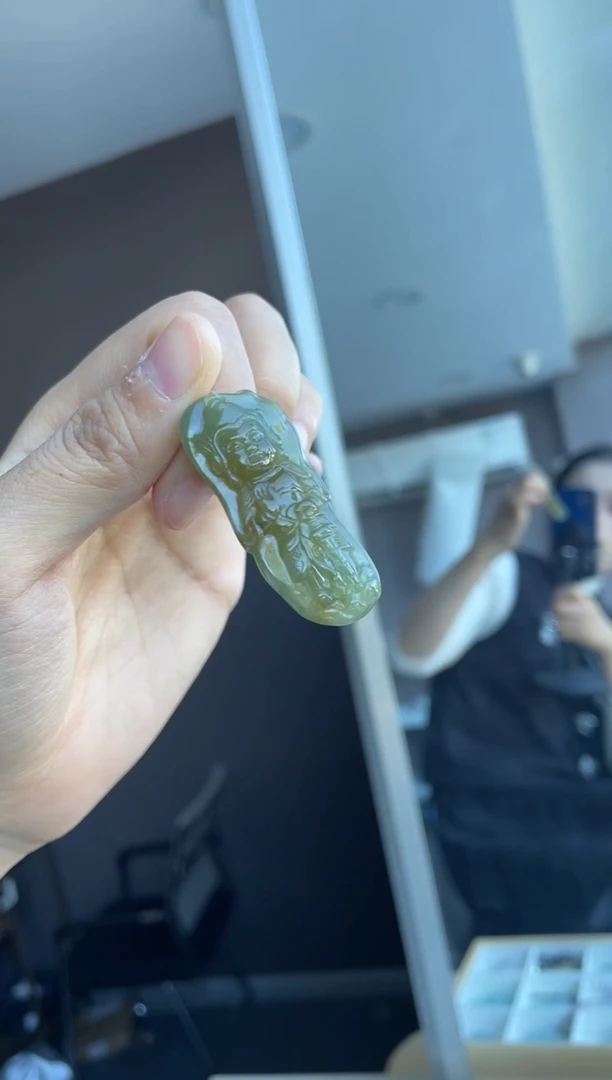 吊坠(不含链)未镶嵌翡翠天然缅甸A货翡翠