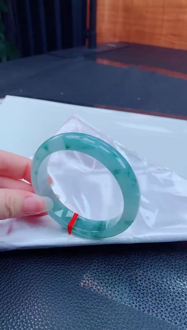 【闪购商品】翡翠手镯未镶嵌缅甸天然翡翠A货手镯