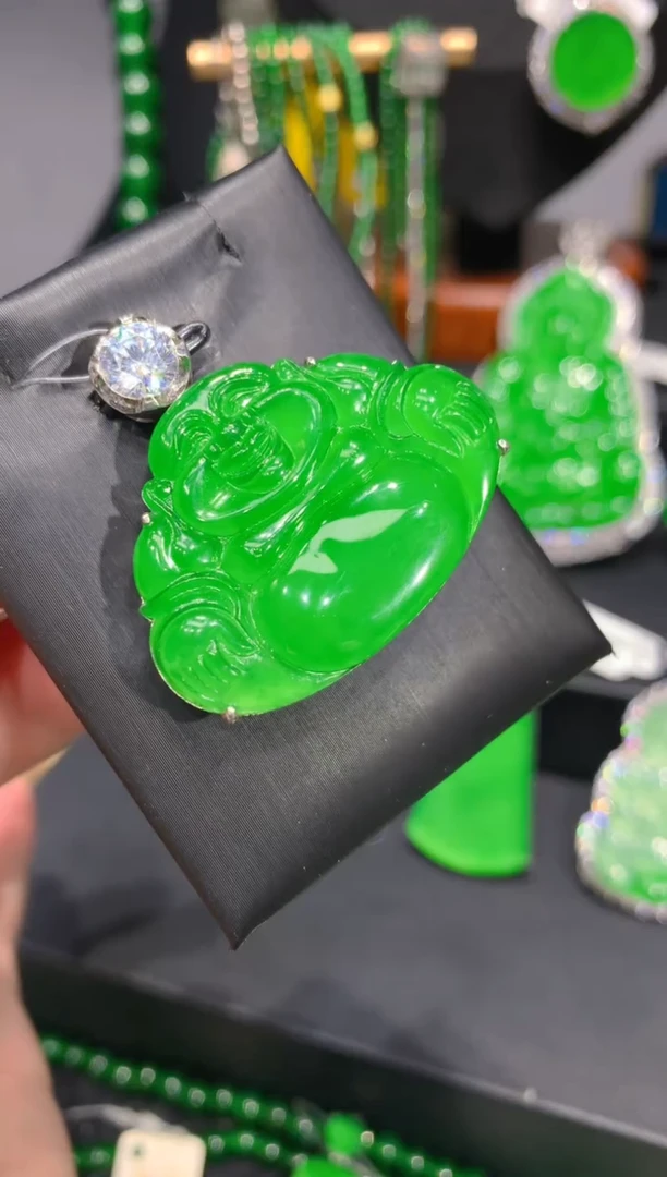 颈饰银S925镶嵌翡翠33一季