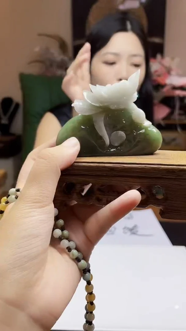 未镶嵌定制翡翠吊坠145
