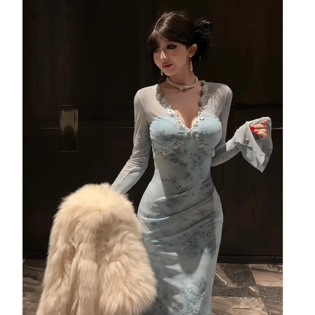 【小洋家原创】（蓝风铃）蓝色印花v领女秋季长袖包臀长裙SXYJL407184