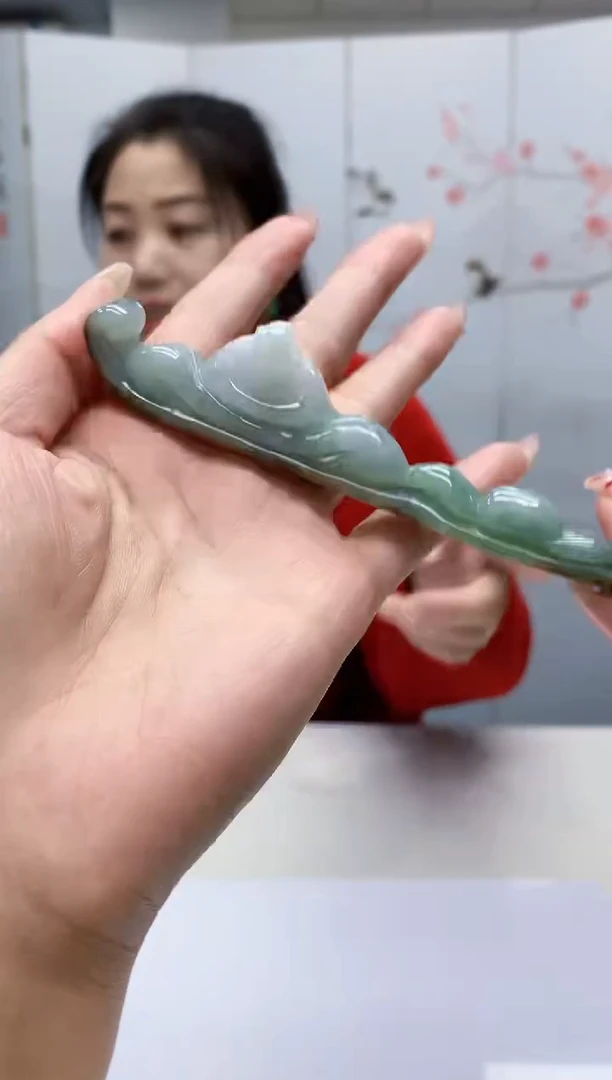 【闪购商品】定制翡翠未镶嵌4902MM-毛货挂件112