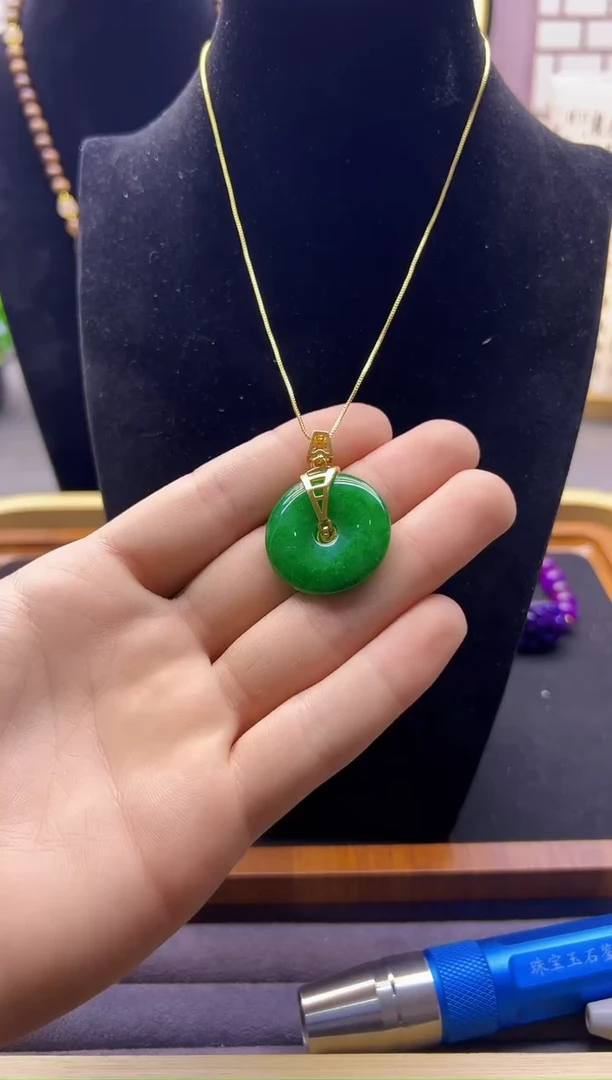 【闪购商品】翡翠颈饰14K金镶嵌D130