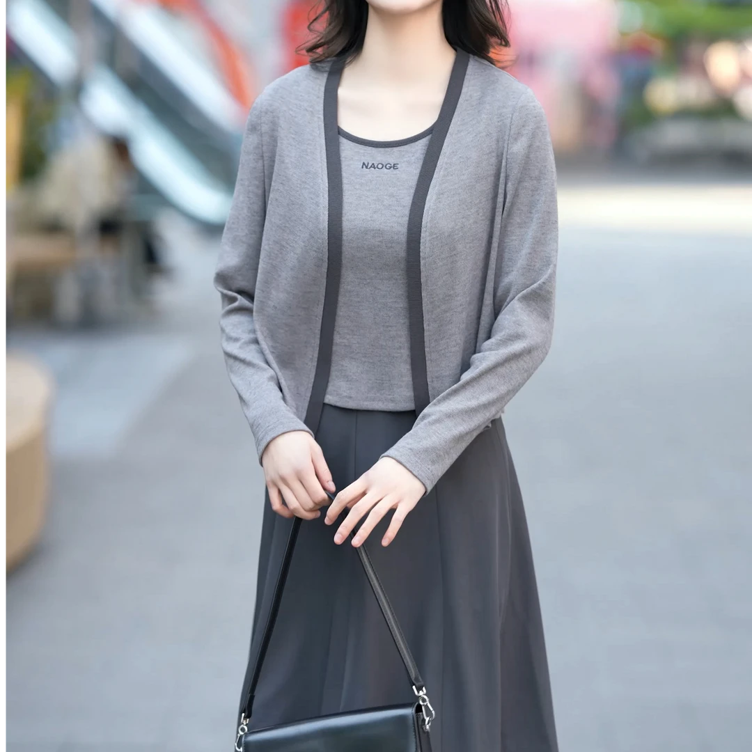 高级感三件套长袖针织连衣裙套装女2025春秋新款显瘦时尚气质长裙