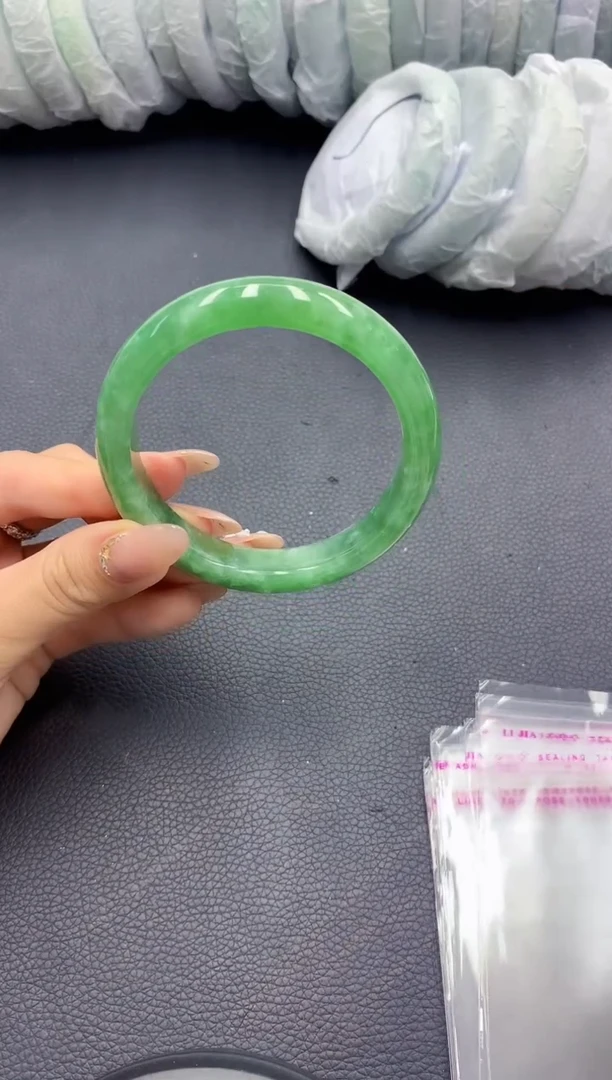 高冰透美人手镯 所见即所得21