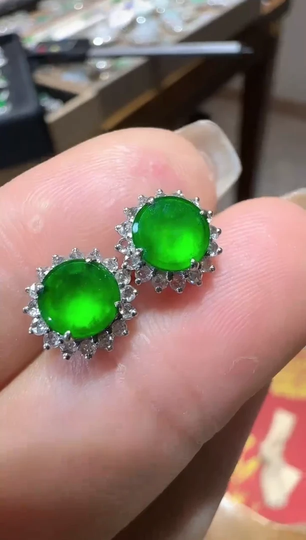 【闪购商品】翡翠耳饰18K金镶嵌圆牌