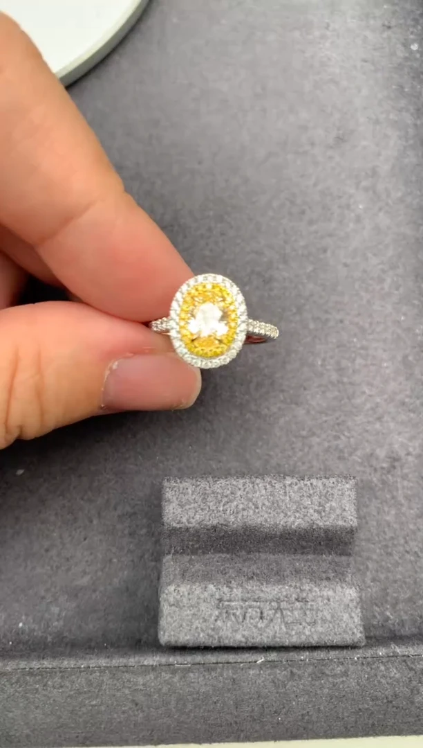 18K金镶嵌戒指/指环钻石1ct黄钻   GH  定制