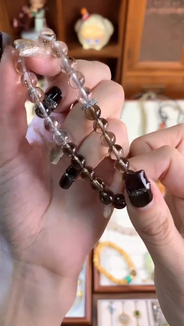 【闪购商品】水晶手链未镶嵌茶晶搭配黑金超七单圈小