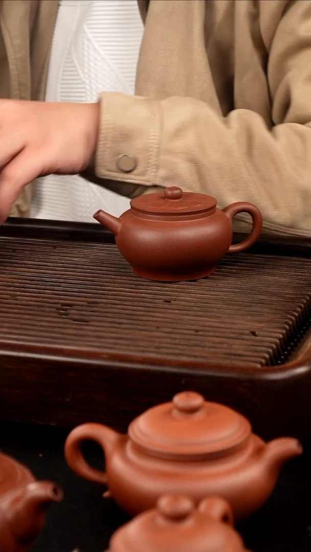 紫砂公道杯紫泥 菱花  170CC