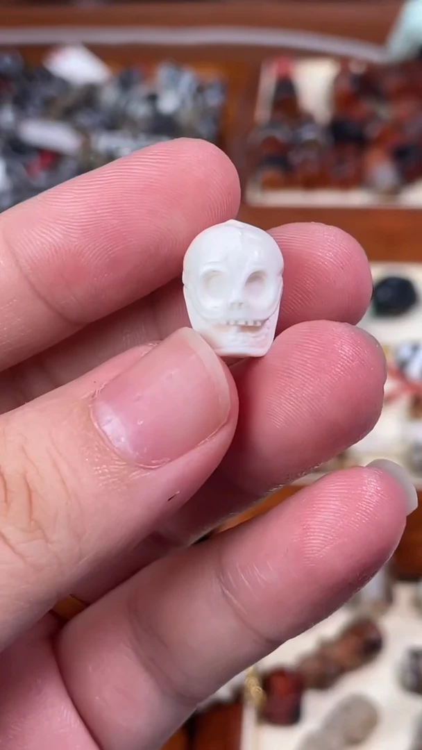 白玉菩提把件104猛牙尸陀林主