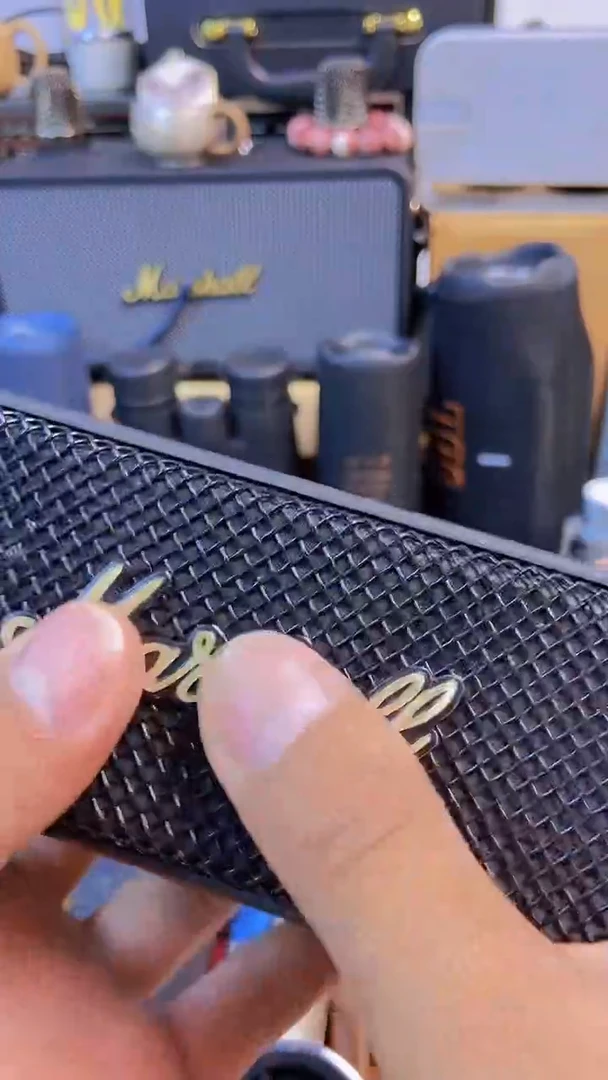 瓷片闪购商品，如图所示