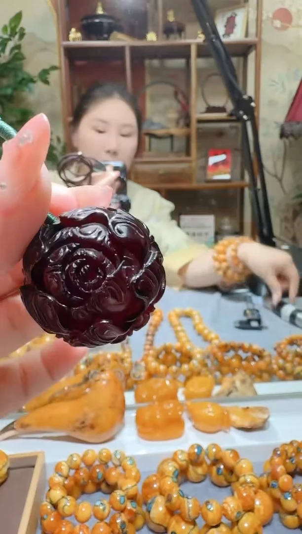 琥珀颈饰未镶嵌3476天然蜜蜡珠宝奇石全都保真