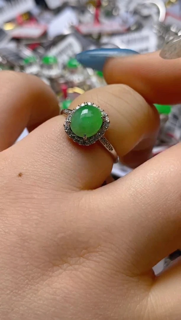 未镶嵌戒指翡翠百内无证书