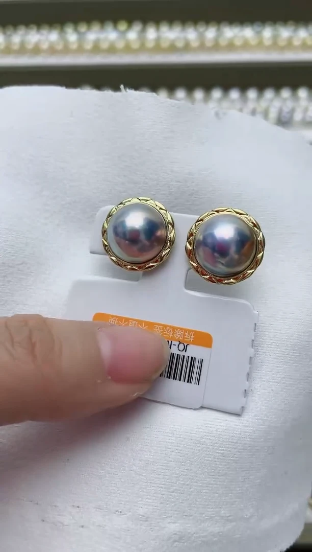 【闪购商品】拼合珍珠（马贝珠）耳饰18K金镶嵌A186