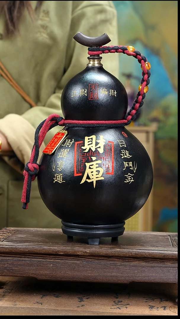 YC076雕刻款天然酒葫芦（一物一拍）