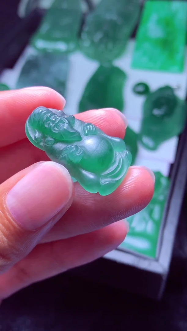 未镶嵌定制翡翠守*天然翡翠A货 官方基地发货