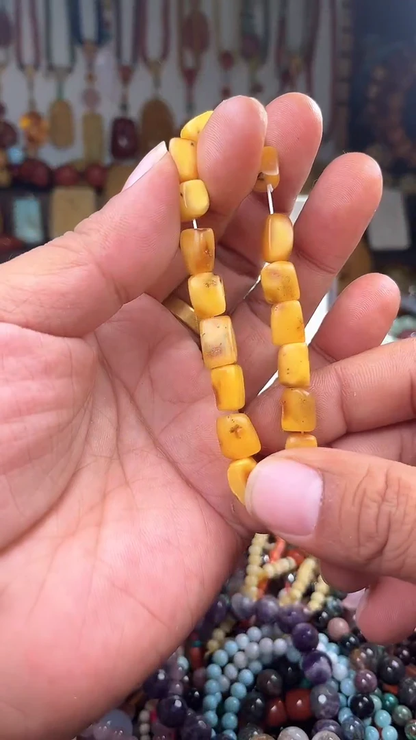 裸石琥珀未镶嵌一***然一物一拍 004430