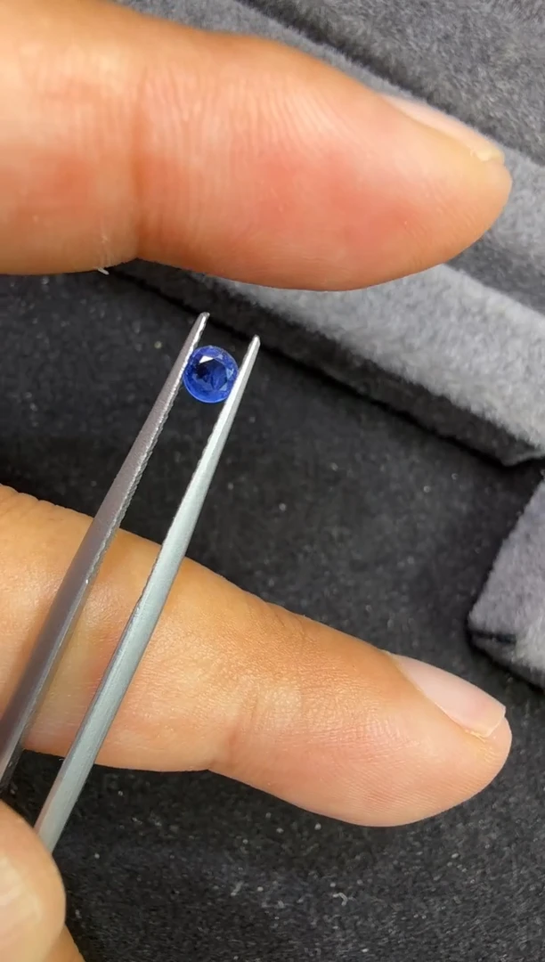 未镶嵌定制定制蓝宝石天然无烧0.22克拉