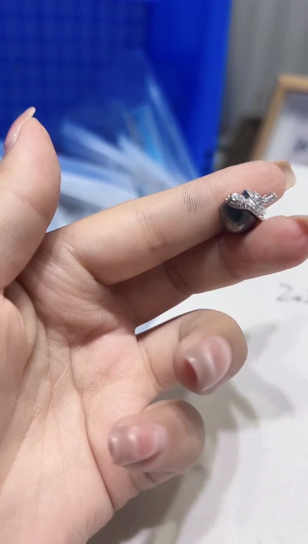 银S925镶嵌海水珍珠吊坠11