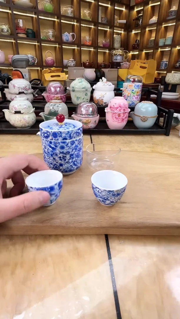 【闪购商品】青花珐琅彩旅行带刺绣包