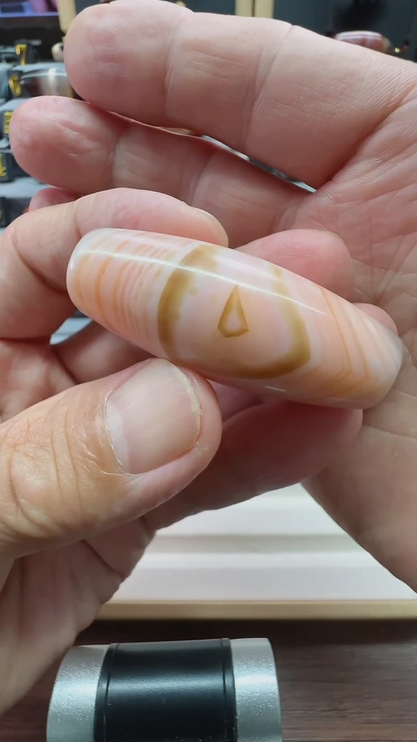 未镶嵌颈饰玛瑙/玉髓玛瑙49*20