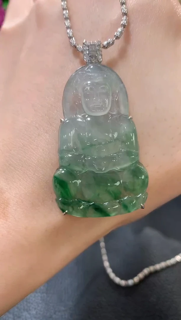 吊坠(不含链)18K金镶嵌翡翠b72
