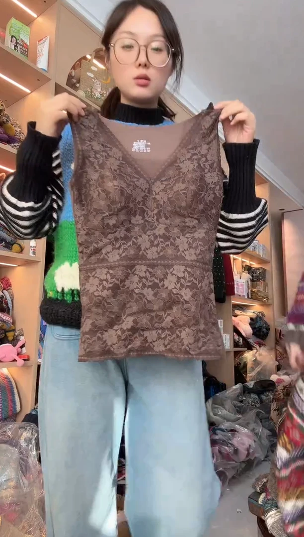 羊毛咖色美背