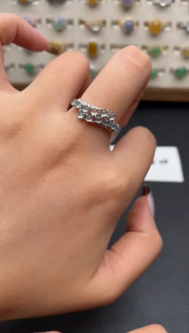 银S925镶嵌戒指翡翠一物一证一礼盒