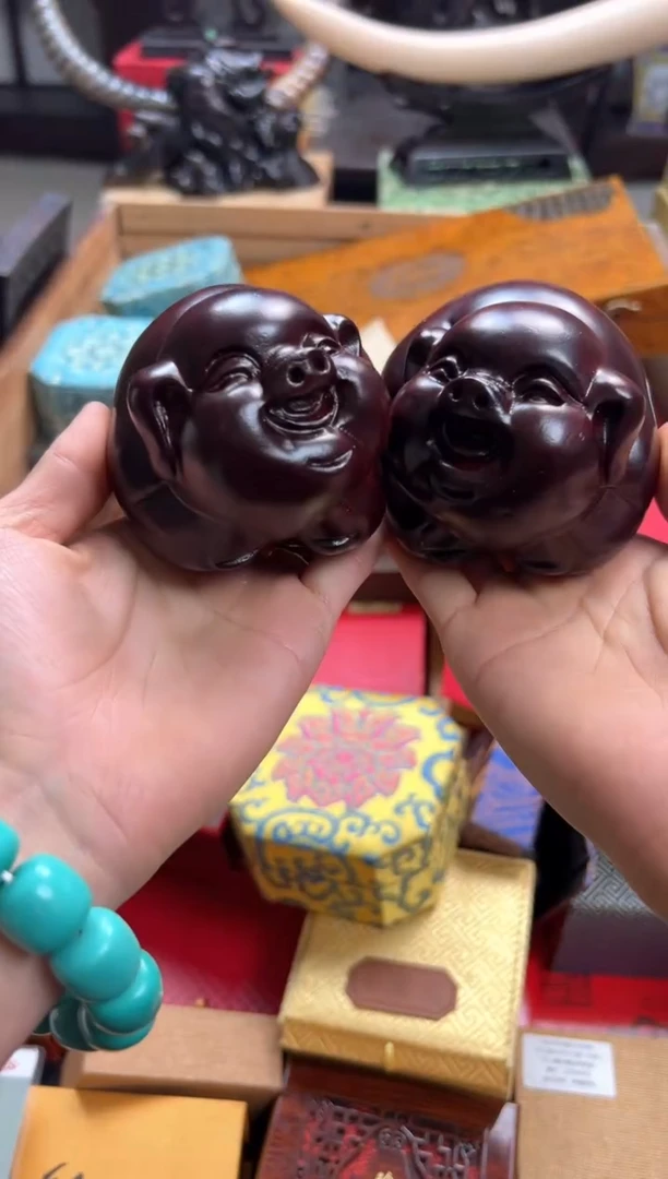 【闪购商品】木—————————福猪一对