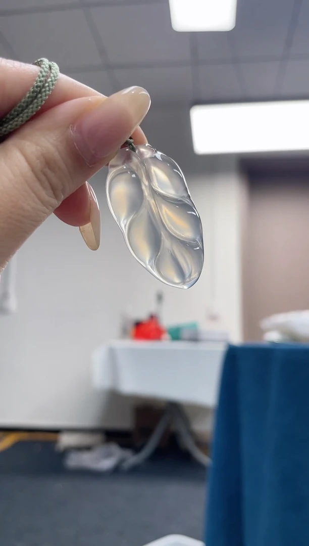 玛瑙/玉髓吊坠(不含链)未镶嵌玛瑙树叶吊坠